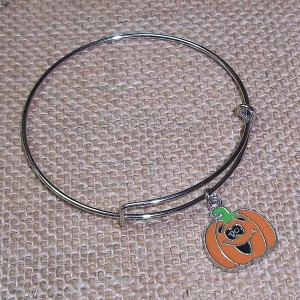RTD-4014 : Fall Jack-O-Lantern Bangle Bracelet at Texas Yard Sale . com