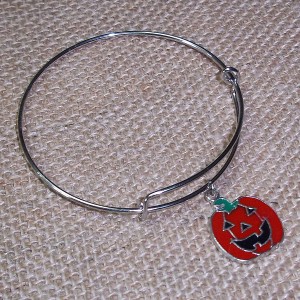 RTD-4016 : Halloween Jack-O-Lantern Expandable Bangle Bracelet at Texas Yard Sale . com