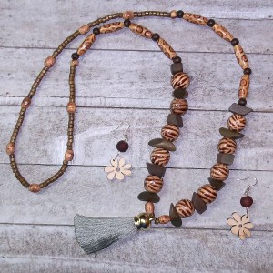 RTD-4037 : Wooden Beaded Tassel Necklace and Earrings Set at Texas Yard Sale . com