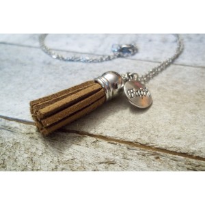 RTD-4048 : Essential Oils Diffuser Suede Fall Tassel Charm Necklace at Texas Yard Sale . com