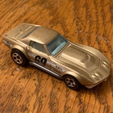 Hot Wheels 69 Copo Corvette Metalflake Light Gold