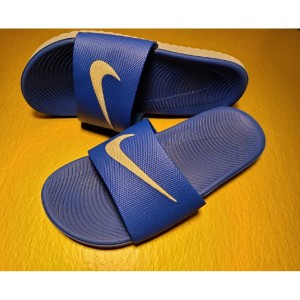 TYD-1286 : NIKE Boy's Crossband Athletic Slide Sandals at Texas Yard Sale . com