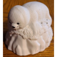 1992 Vintage White Baby Seal on Iceberg Figurine 