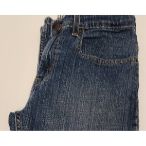 TYD-1386 : Signature Levi Strauss Boys Straight Blue Jeans at Texas Yard Sale . com